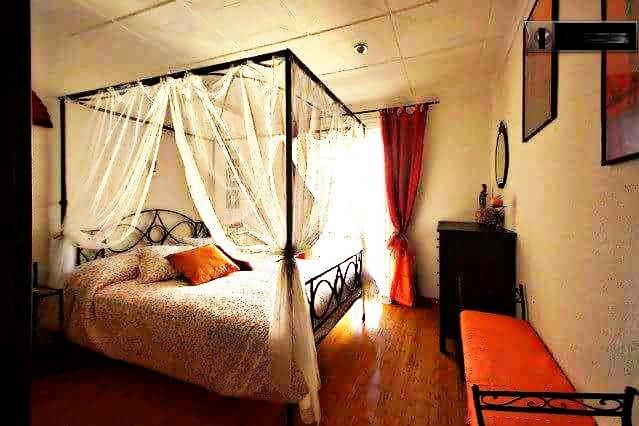 דירות ברצלונה Gaudi'S Bcn Penthouse מראה חיצוני תמונה